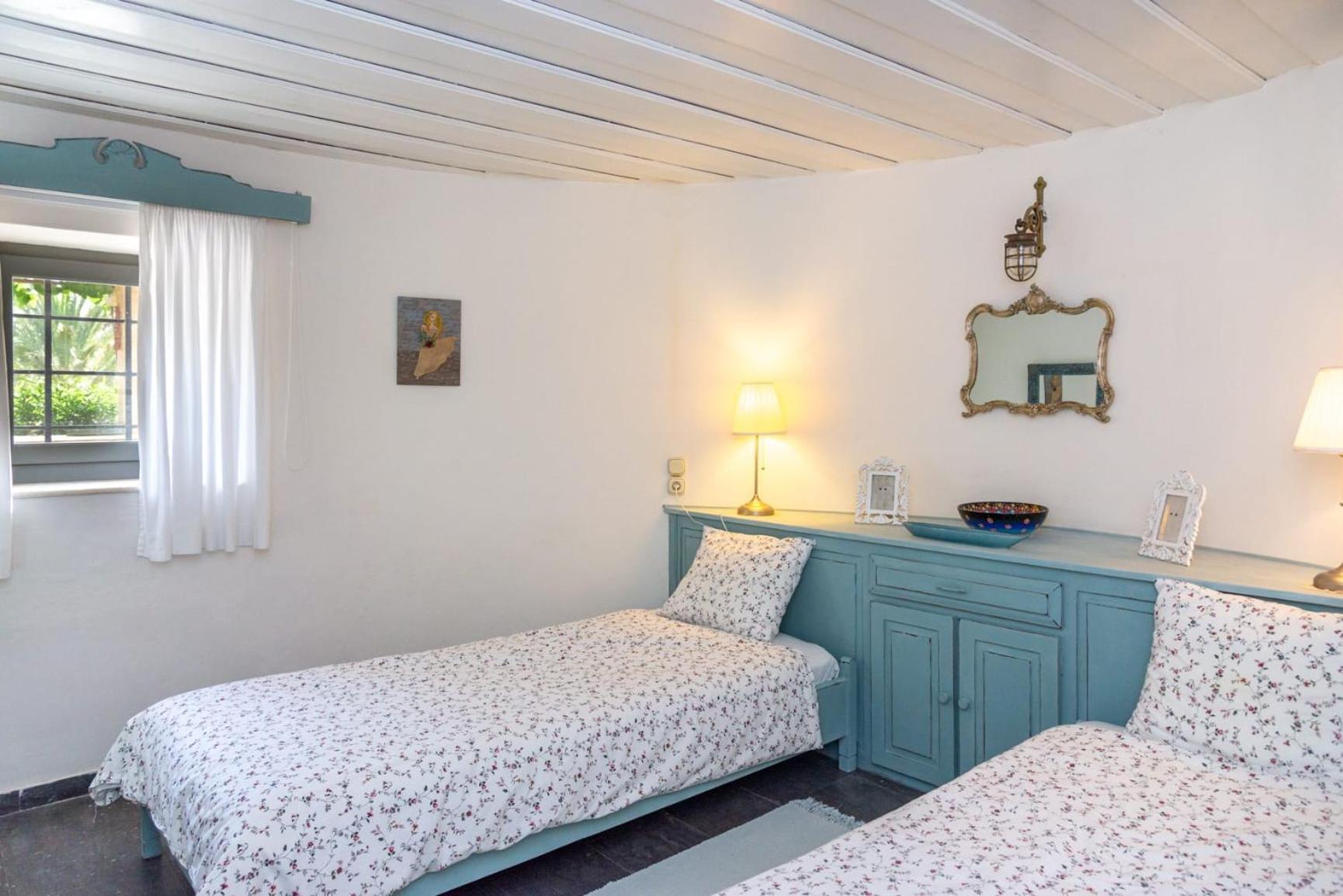 Authentic Cretan Stone Windmill Villa ซิเตีย ภายนอก รูปภาพ