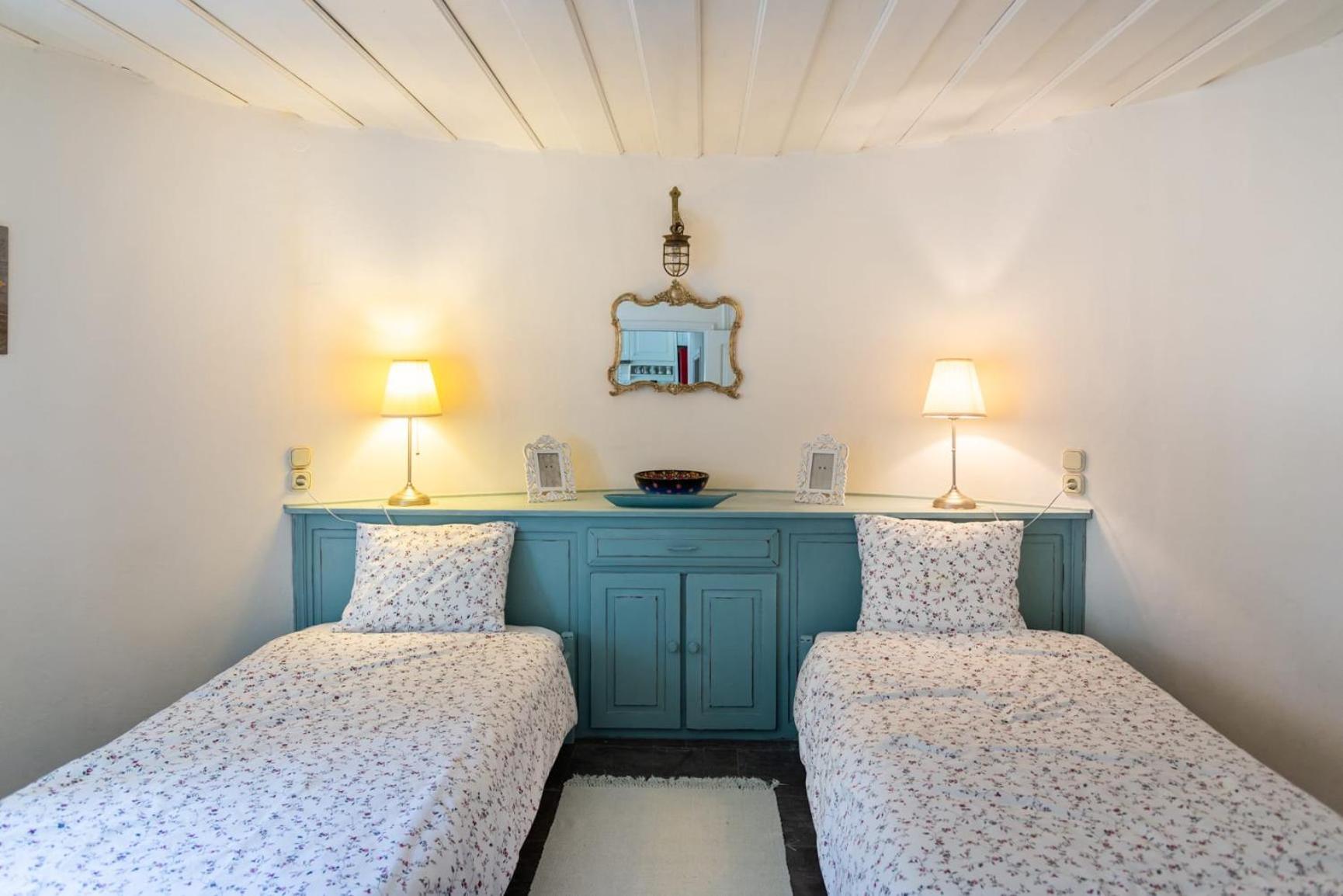 Authentic Cretan Stone Windmill Villa ซิเตีย ภายนอก รูปภาพ