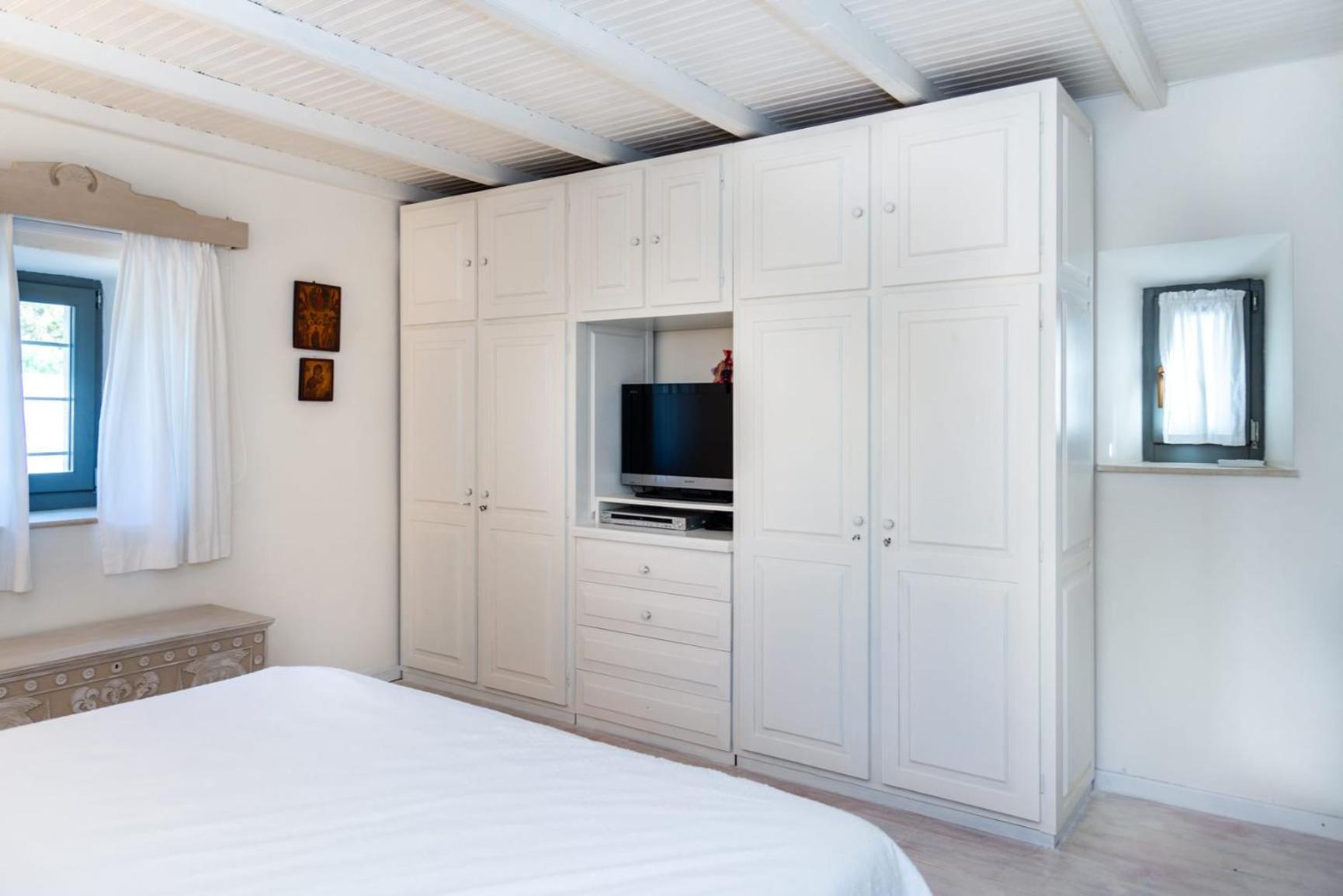 Authentic Cretan Stone Windmill Villa ซิเตีย ภายนอก รูปภาพ