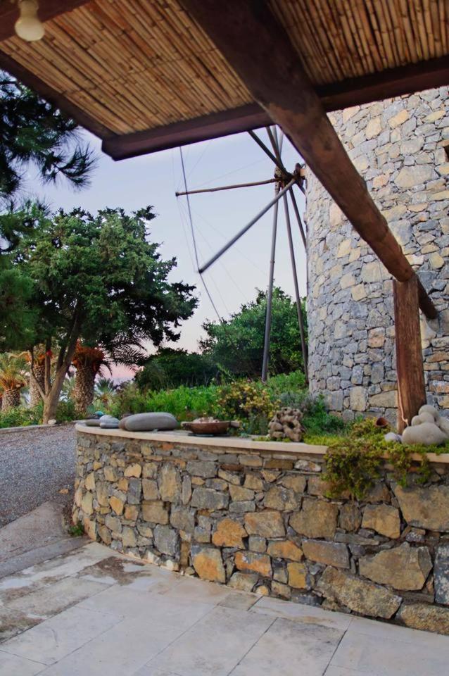Authentic Cretan Stone Windmill Villa ซิเตีย ภายนอก รูปภาพ