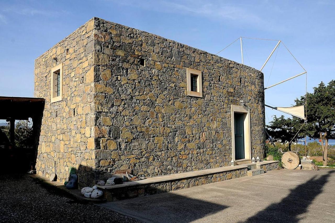 Authentic Cretan Stone Windmill Villa ซิเตีย ภายนอก รูปภาพ