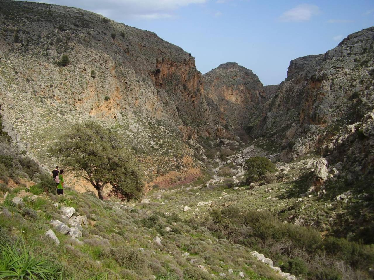 Authentic Cretan Stone Windmill Villa ซิเตีย ภายนอก รูปภาพ