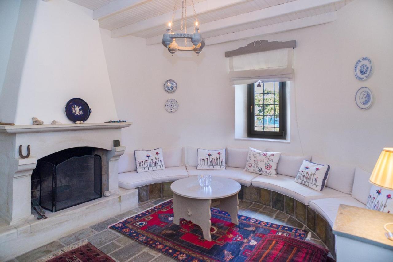 Authentic Cretan Stone Windmill Villa ซิเตีย ภายนอก รูปภาพ